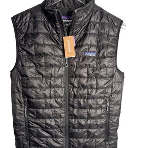 Patagonia Black Men’s Nano Puff Vest